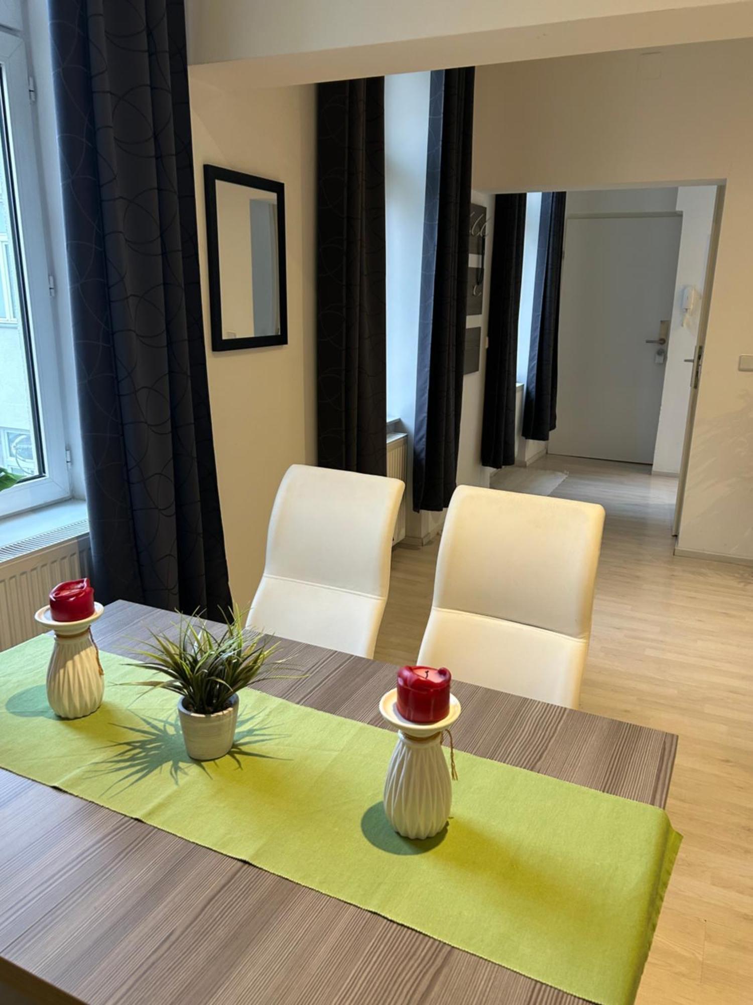 Schoene, Helle Wohnung In Stadtnaehe Вена Экстерьер фото