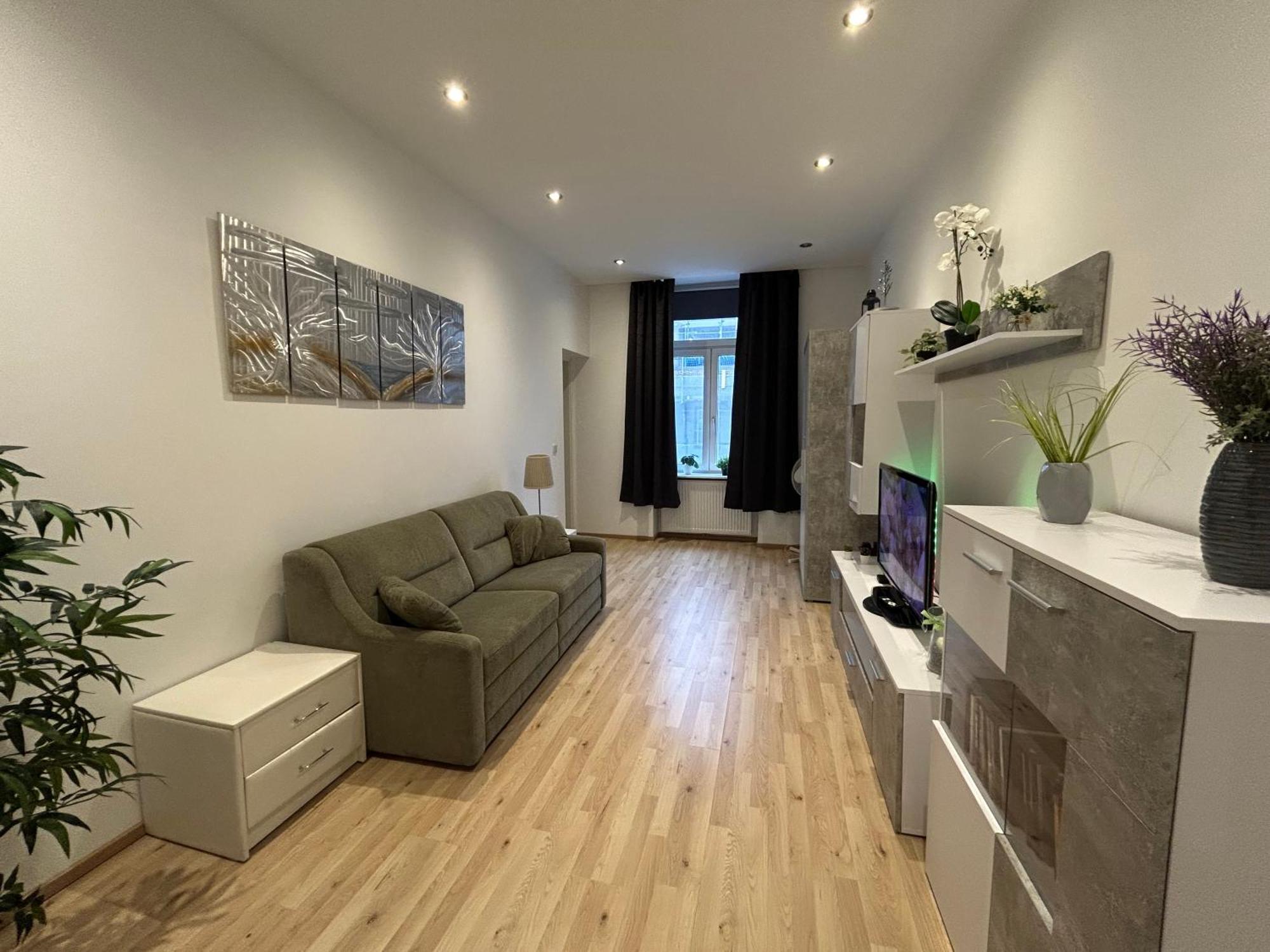 Schoene, Helle Wohnung In Stadtnaehe Вена Экстерьер фото