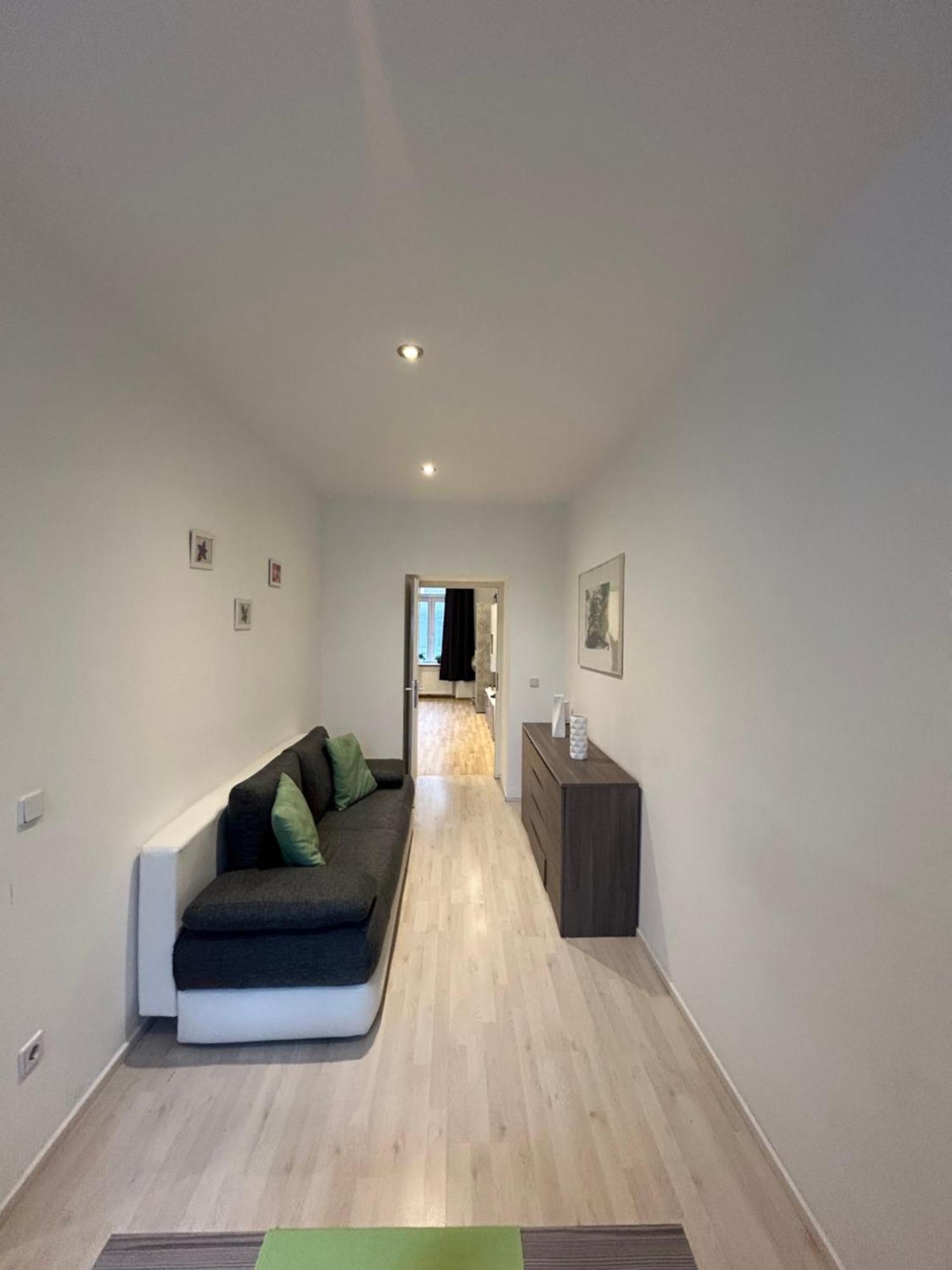 Schoene, Helle Wohnung In Stadtnaehe Вена Экстерьер фото