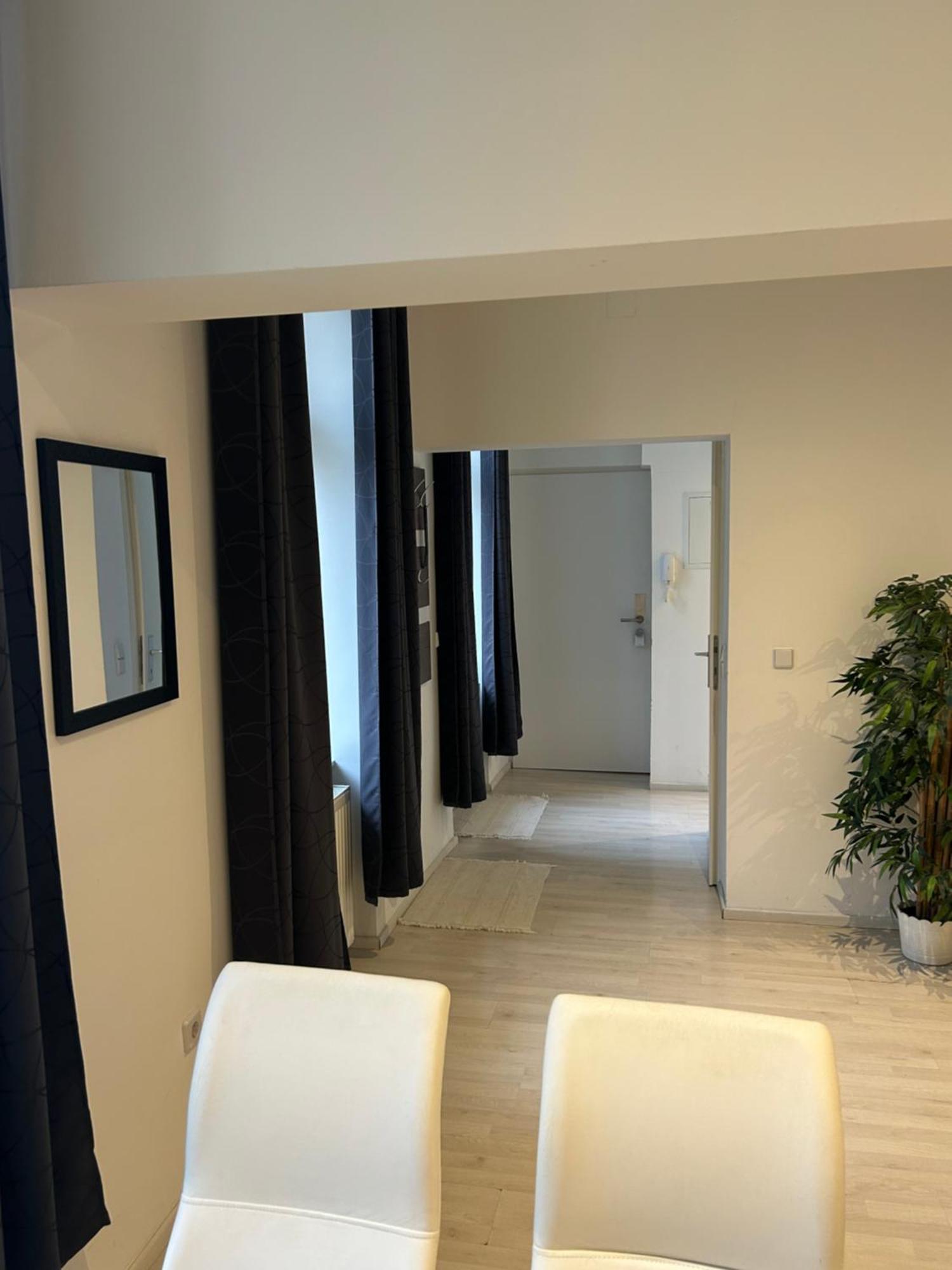 Schoene, Helle Wohnung In Stadtnaehe Вена Экстерьер фото